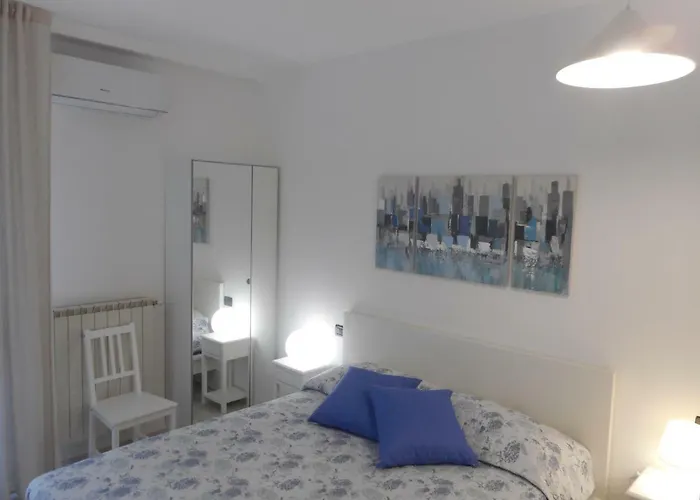 Borgo Antico Self Check-in Гостевой дом